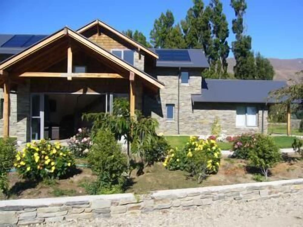Golf Course Road Chalets — photo 38