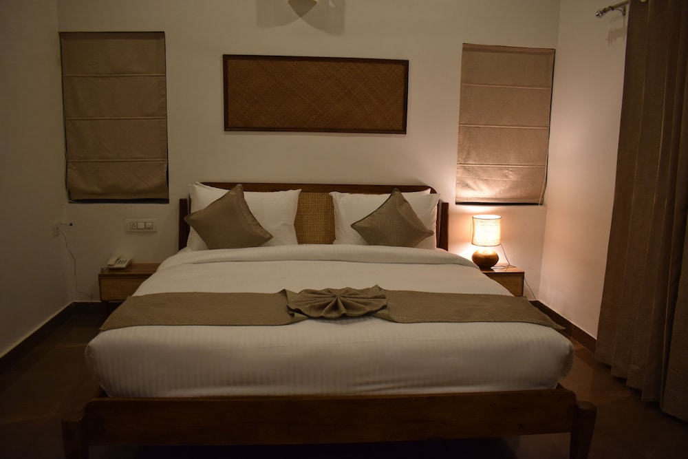 3 Acres Resort