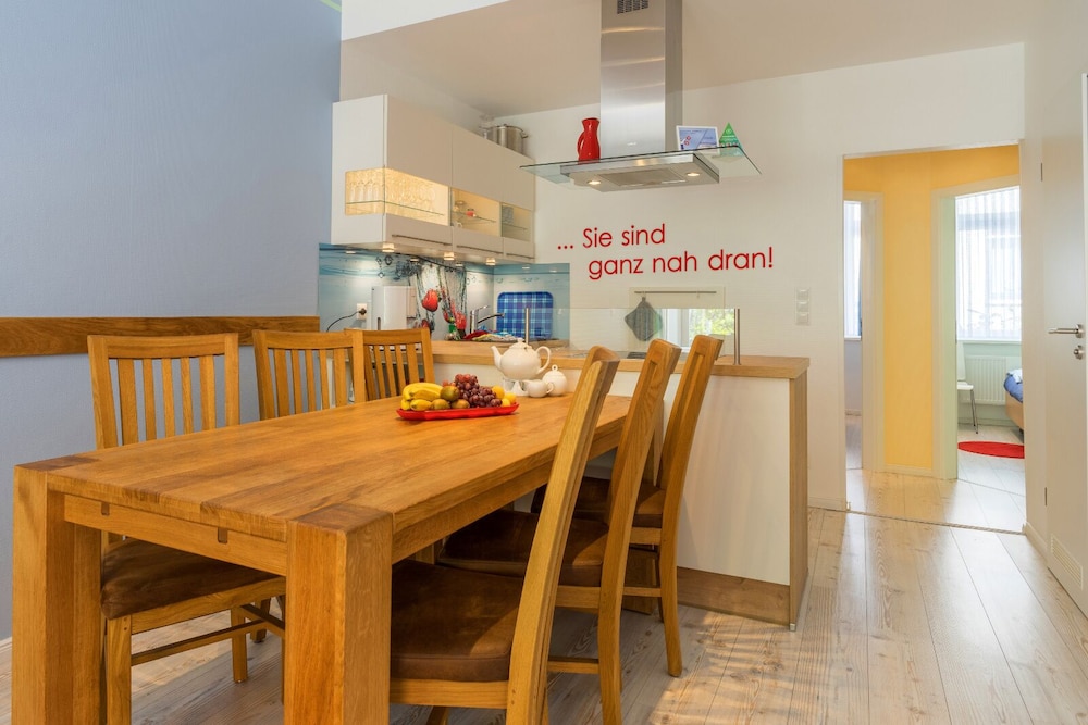 ney.land apartments