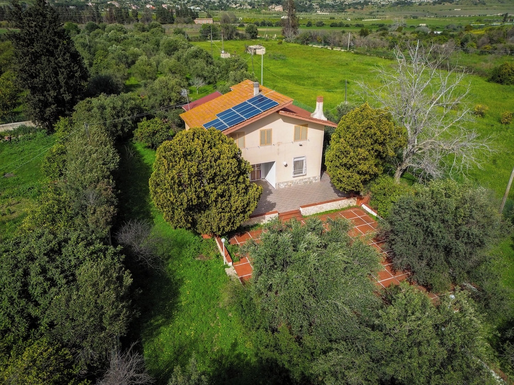 Casa degli Ulivi - Apartments by Wonderful Italy photo 4