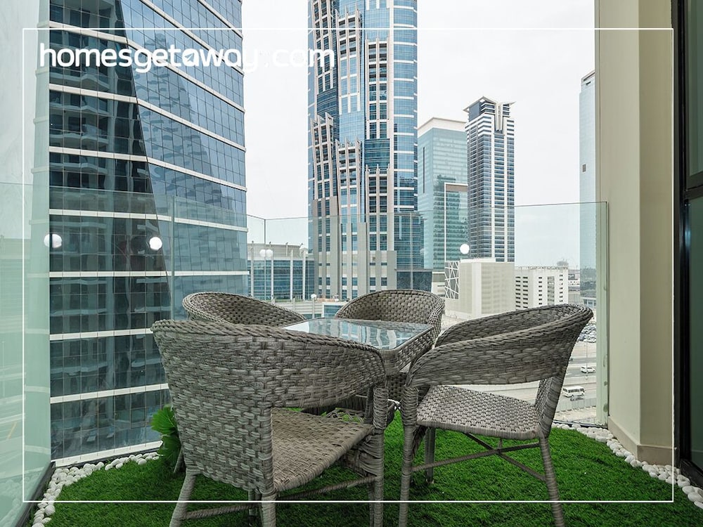 Live in Luxury Studio at Urban Oasis Residences
