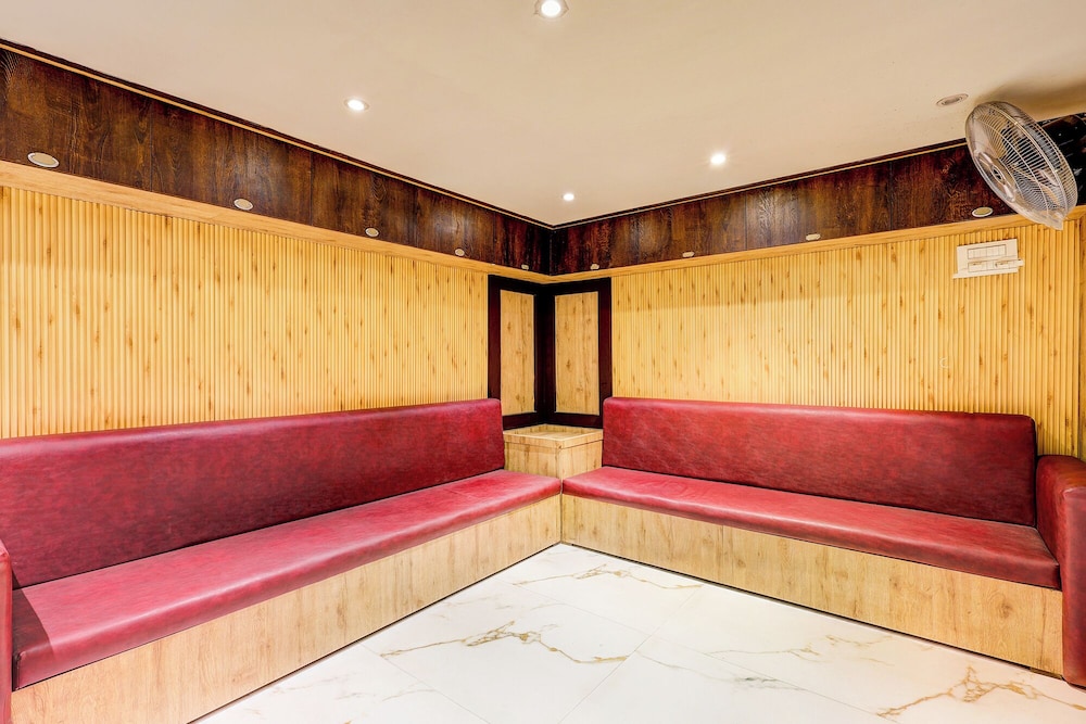 Fabhotel Alfa