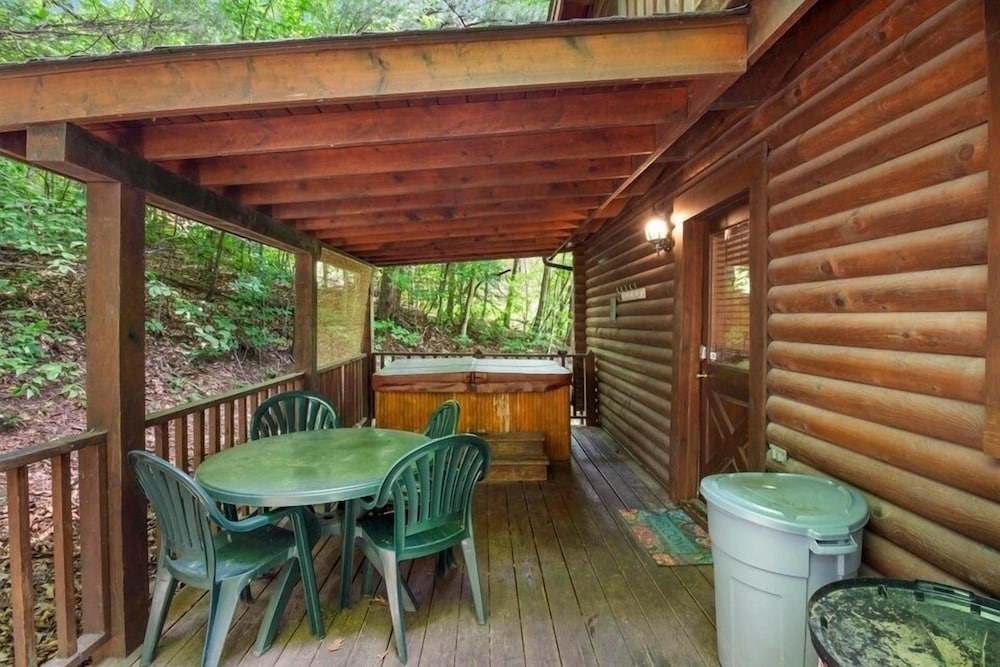 Er25 - Country Days 2 Bedroom Cabin