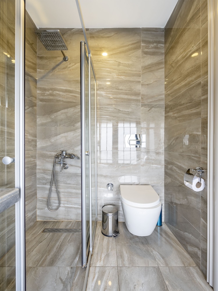 Goldengate Otel - Image 42