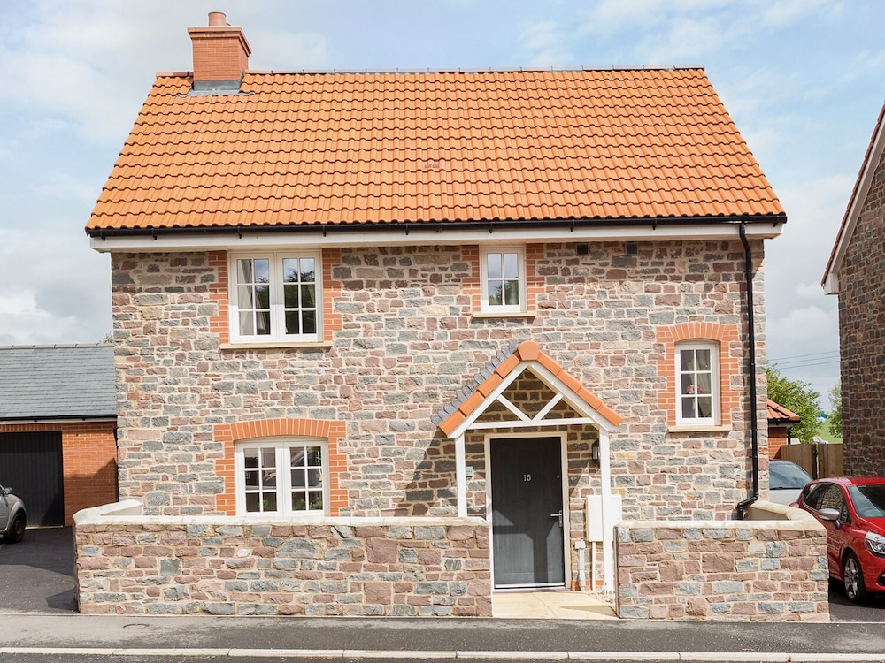Tus Nua Cottage