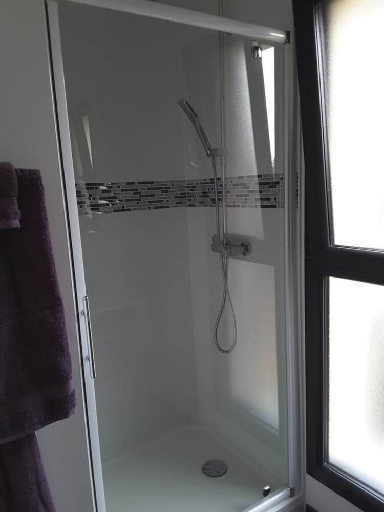 Villa'vi Lyon Est Chambres d'Hôtes