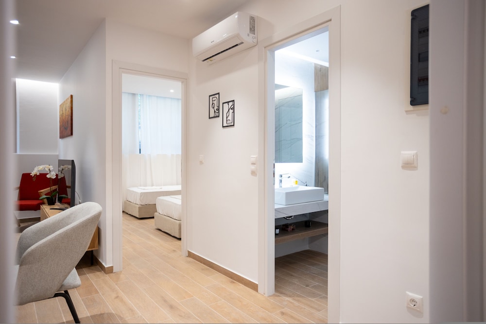 Exclusive 3-bedroom Haven in Kolonaki Center