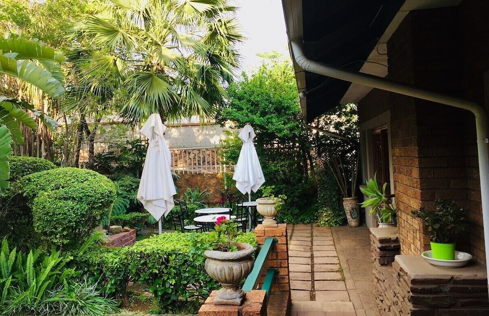 Amper Bo Guesthouse
