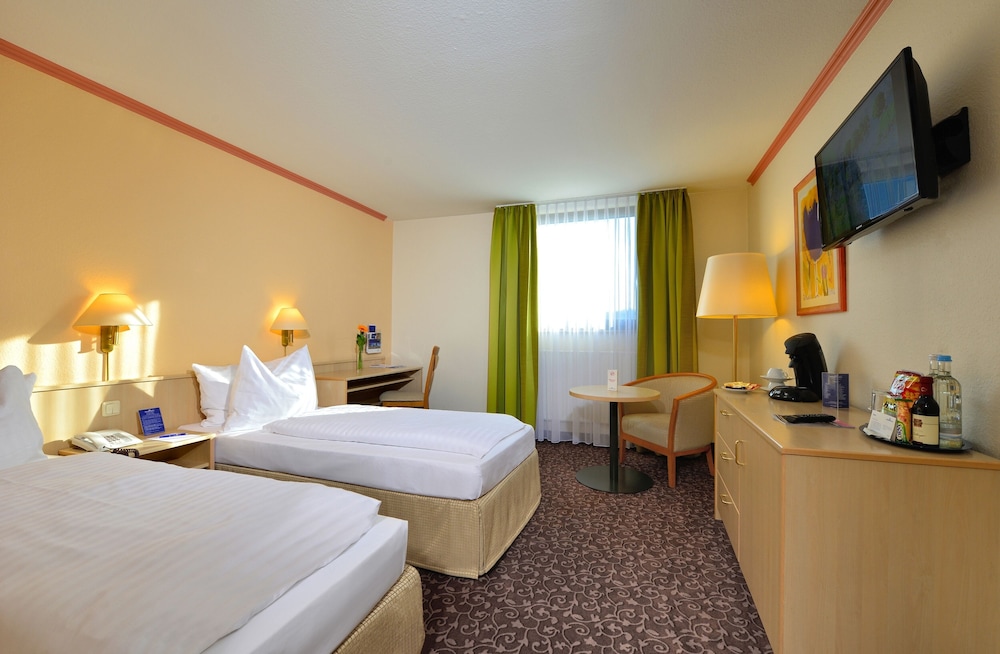 PLAZA INN Leonberg - Property Image 35