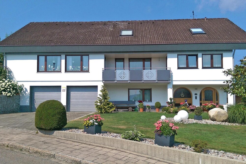 Apartment in Sallneck Near Nonnenmattweiher Lake
