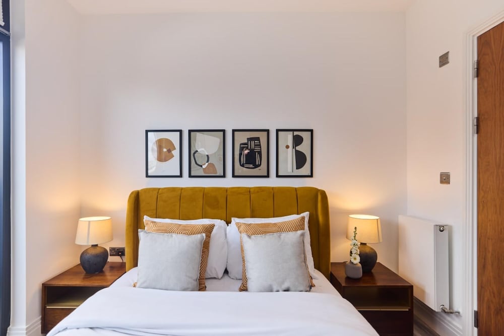 The Harlesden Hideaway - Lovely 2bdr Flat With Balcony