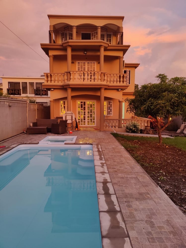 Memorable Northen 6-beds Villa With Private Pool