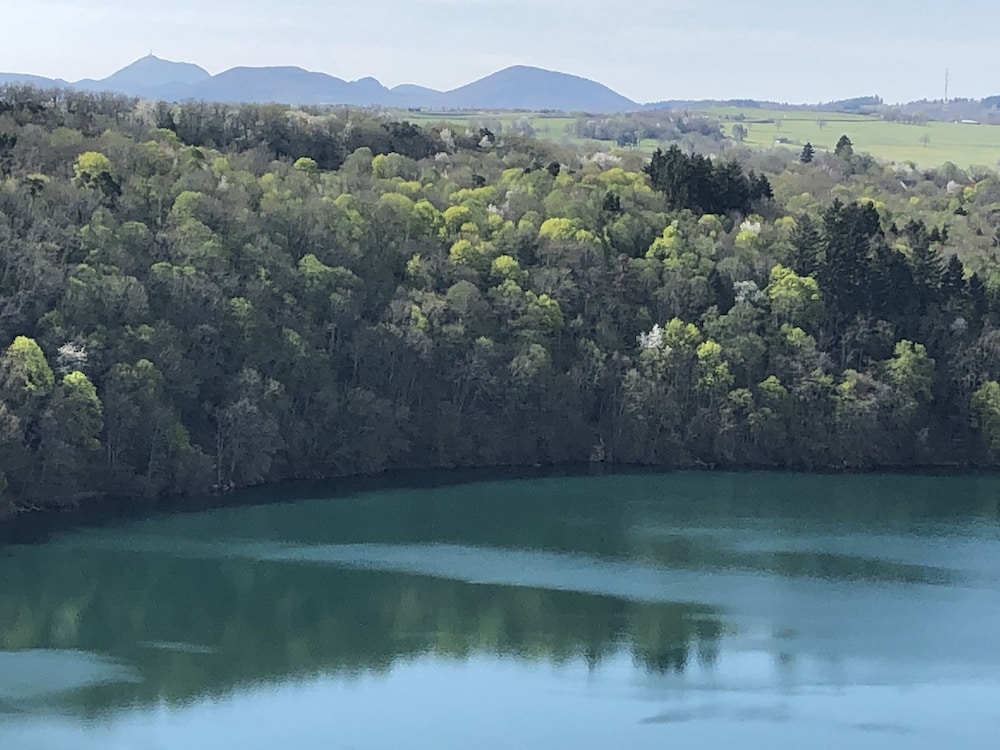 A l'Aube des Volcans