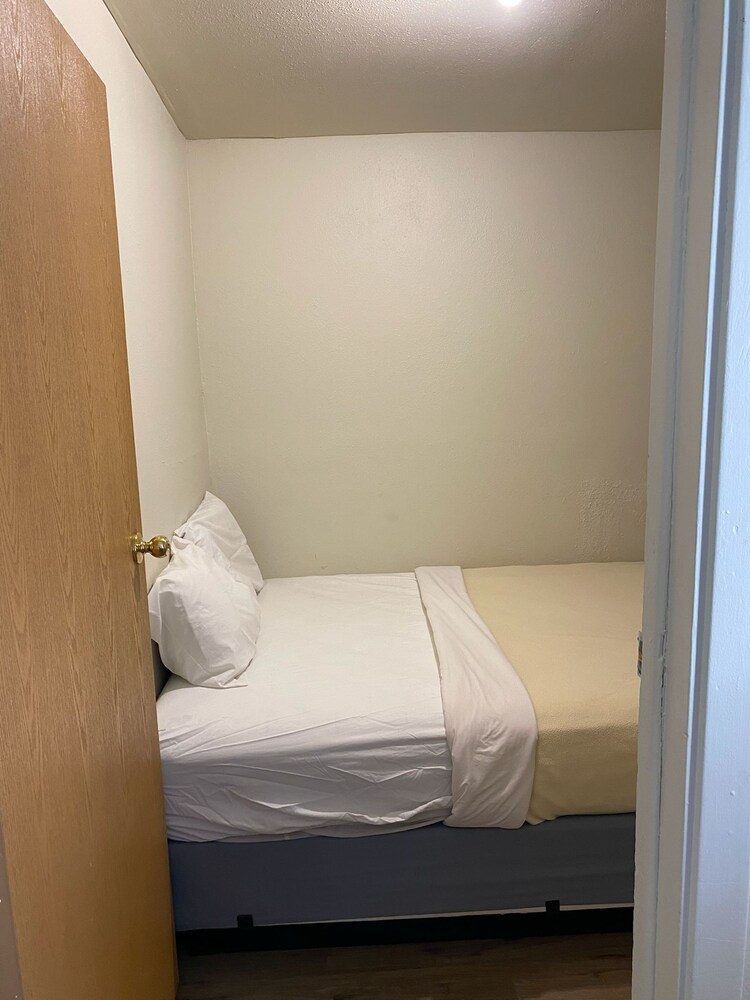 Homestead Inn Extended Stay - 3 nights minimum