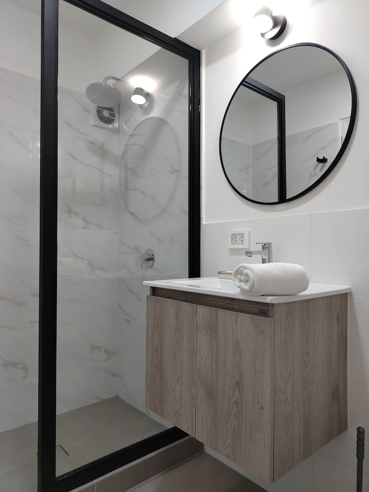 w Bright Stylish 2BR in Cusco