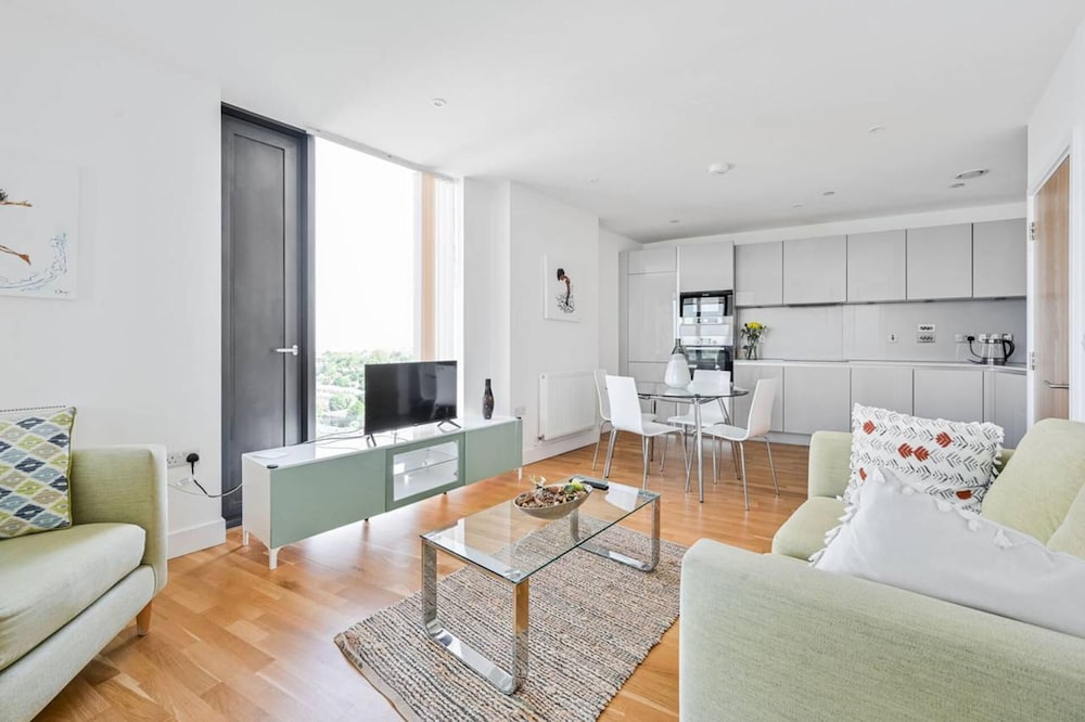London Bliss Retreat