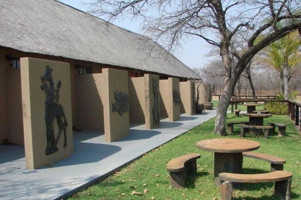 Umndini Safari Resort & Venue view 5