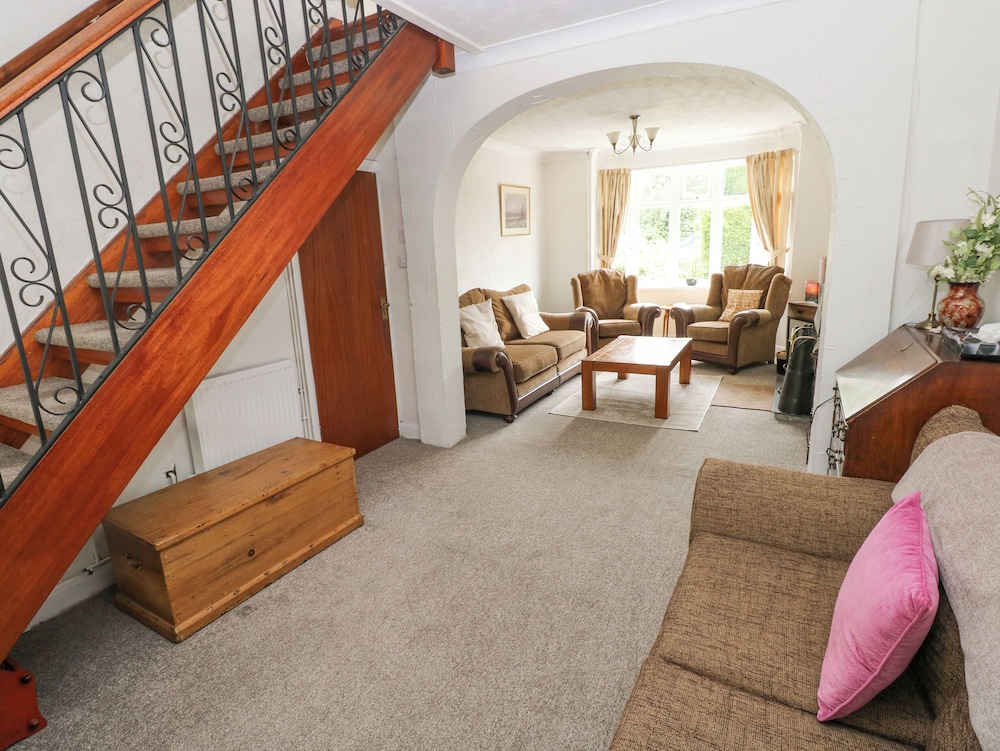 Ewenny Cottage