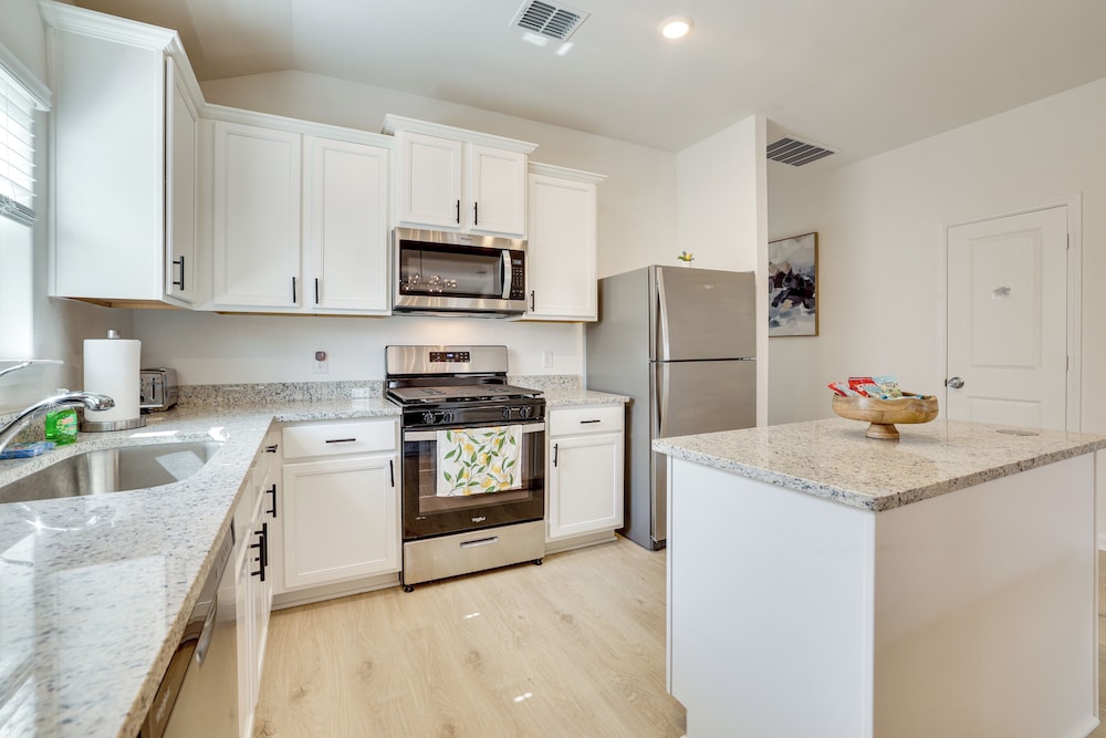 Game Room + Private Yard: Modern San Antonio Home