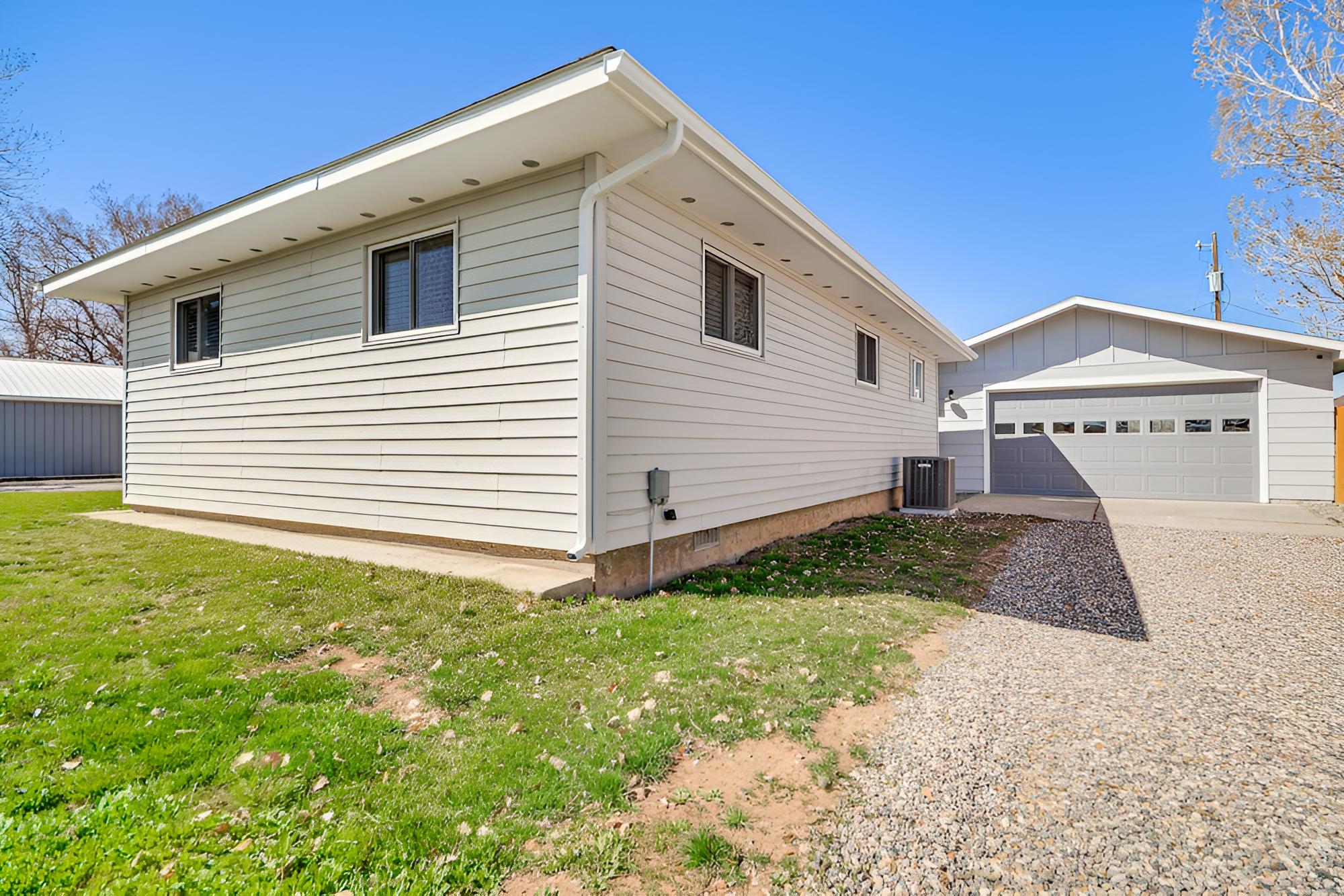 Cozy Thermopolis Home w/ Bighorn River Access view 3