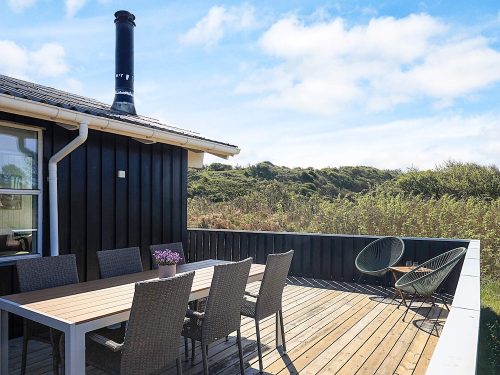 6 Person Holiday Home in Hjorring