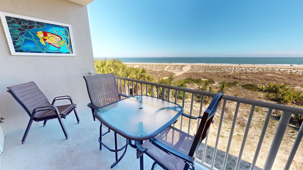 Ocean Song 2 by Tybee Vacation Rentals