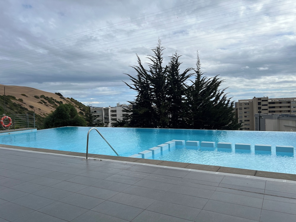 Oceana Suites Geomar II