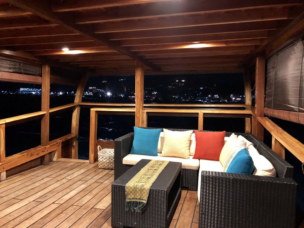 Samara II Liveaboard