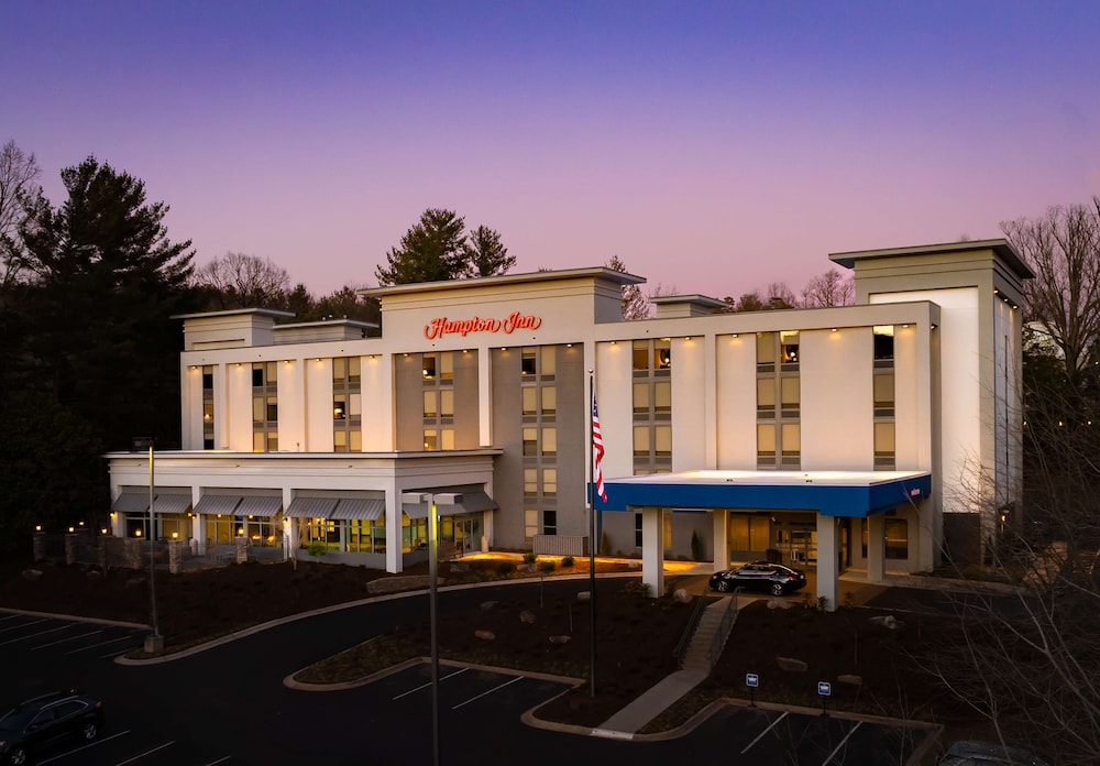 Hampton Inn Asheville-Tunnel Rd.
