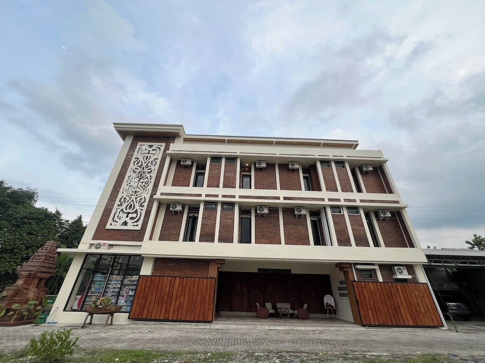 Kedaton Home Kostel