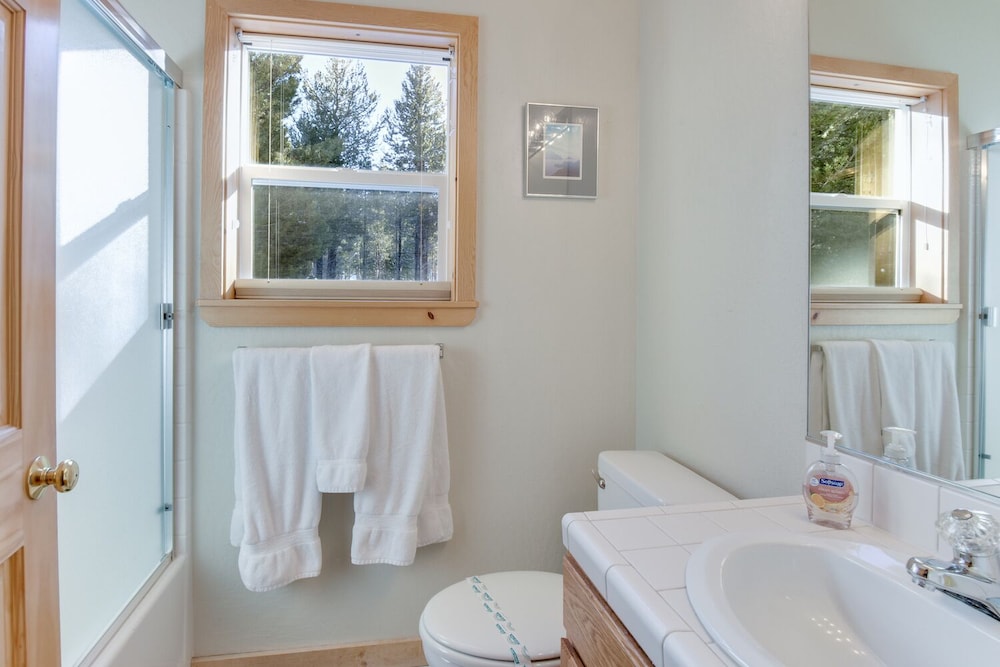 Mckinney Estate - Property Image 24