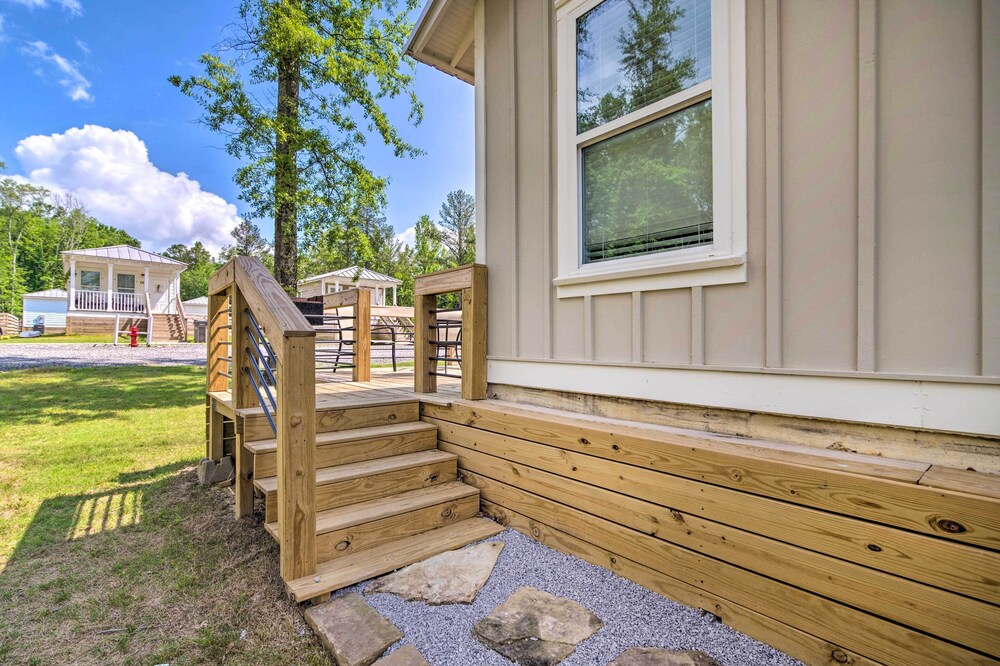 Modern Starkville Tiny Home Near Dining  MSU - Property Image 12