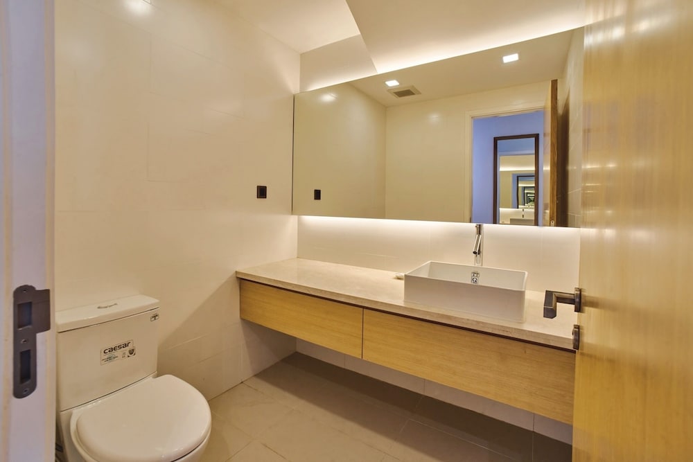 Ocean Villas Beach Resort