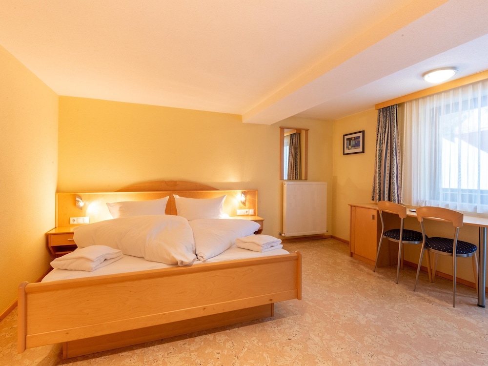 Nice Apartment in Langenfeld With Garden