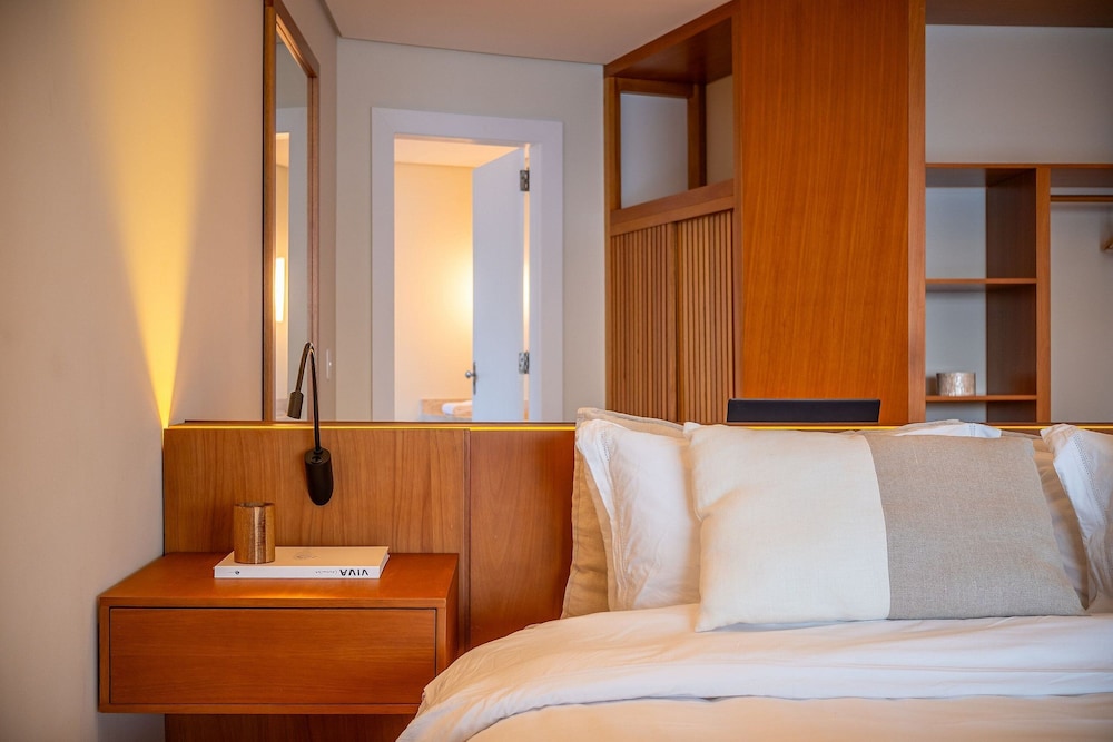 Angra - Mombaça | Mansão Espetacular Beira-Mar, 7 Suites - por Casapē Rio
