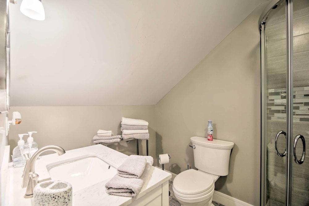 Upstate Hideaway w/ Hot Tub, 13 Mi to Malone! view 3
