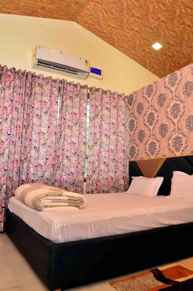 KISAN FARM HOUSE