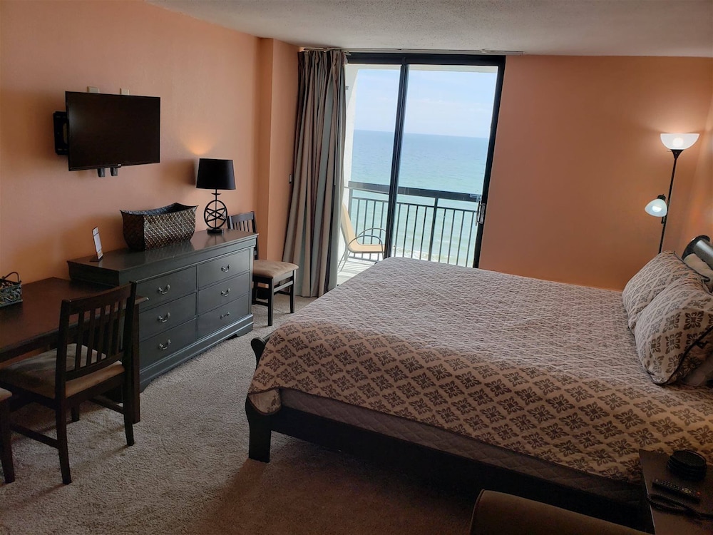 Sun N Sand 811 view 5