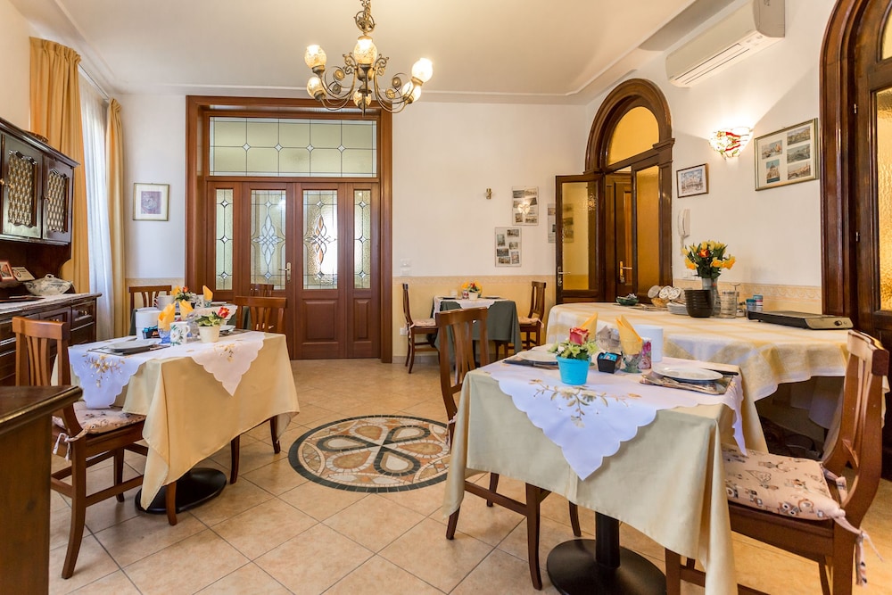 Casa delle Rose B&B