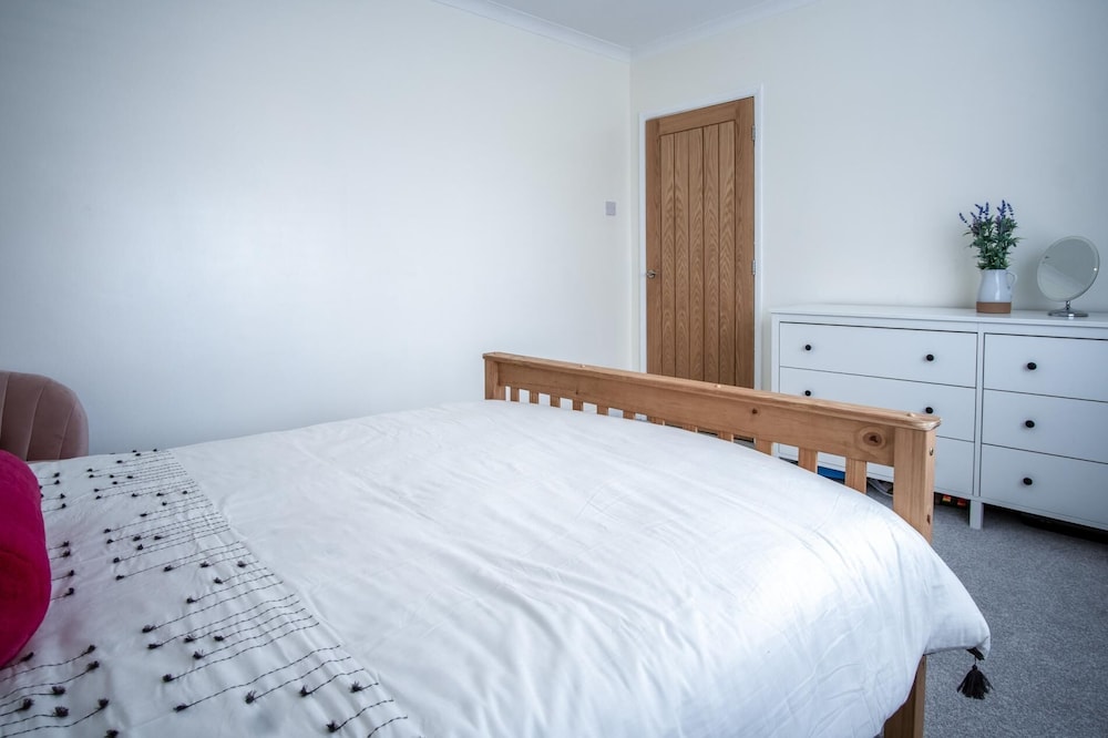 Hazeley - 3 Bedroom Holiday Home - Begelly