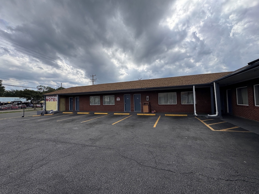Chamberlayne Motel by Belvilla Richmond North
