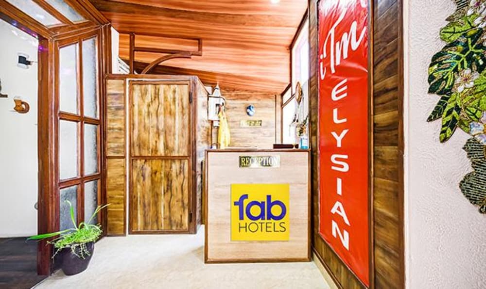 Lobby & Reception