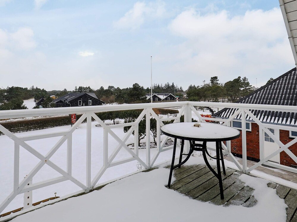 6 Person Holiday Home in Blavand view 5