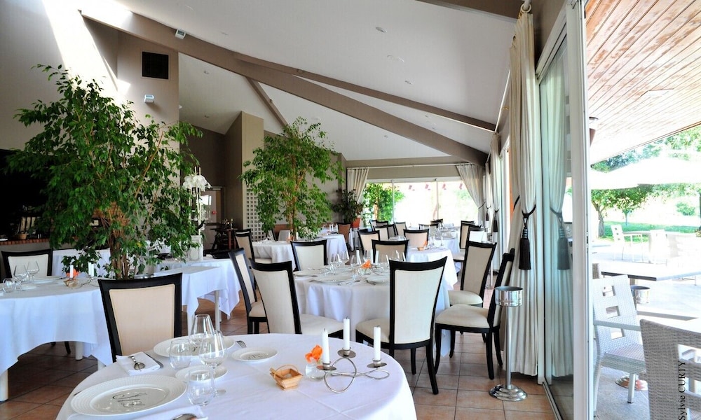 Les Jardins du Lac, The Originals Relais (Relais du Silence) - Property Image 8