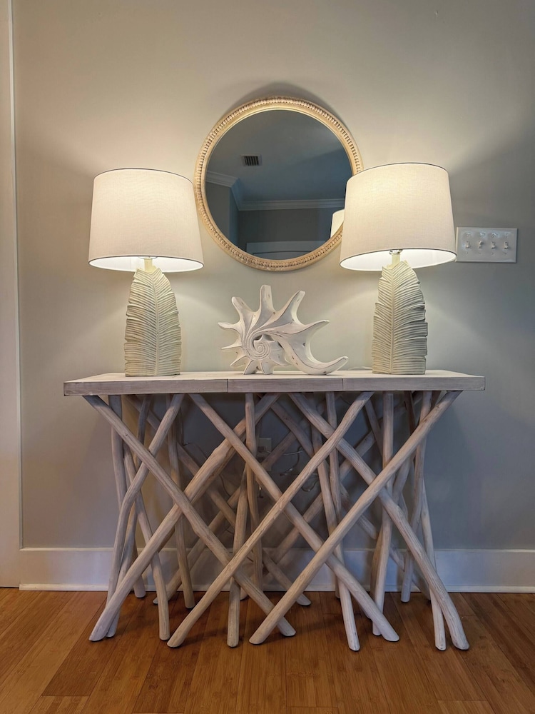 4005 Rookery 3 Sea Story With 2 Pools Beach Access and Lots of Beach Amenities