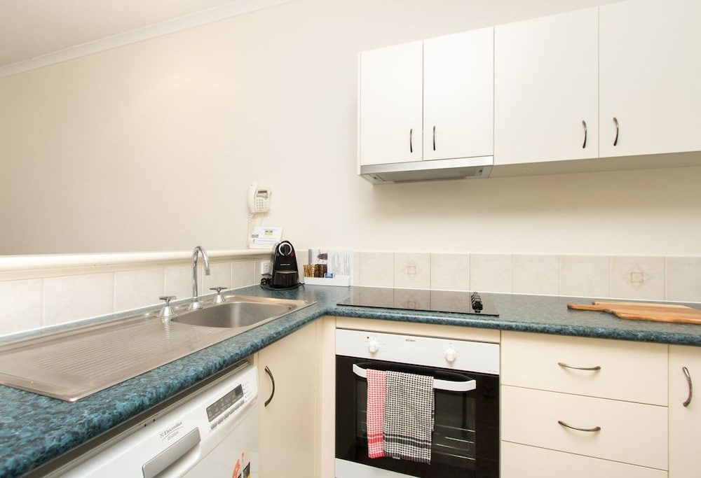 Cable Beach Apartments