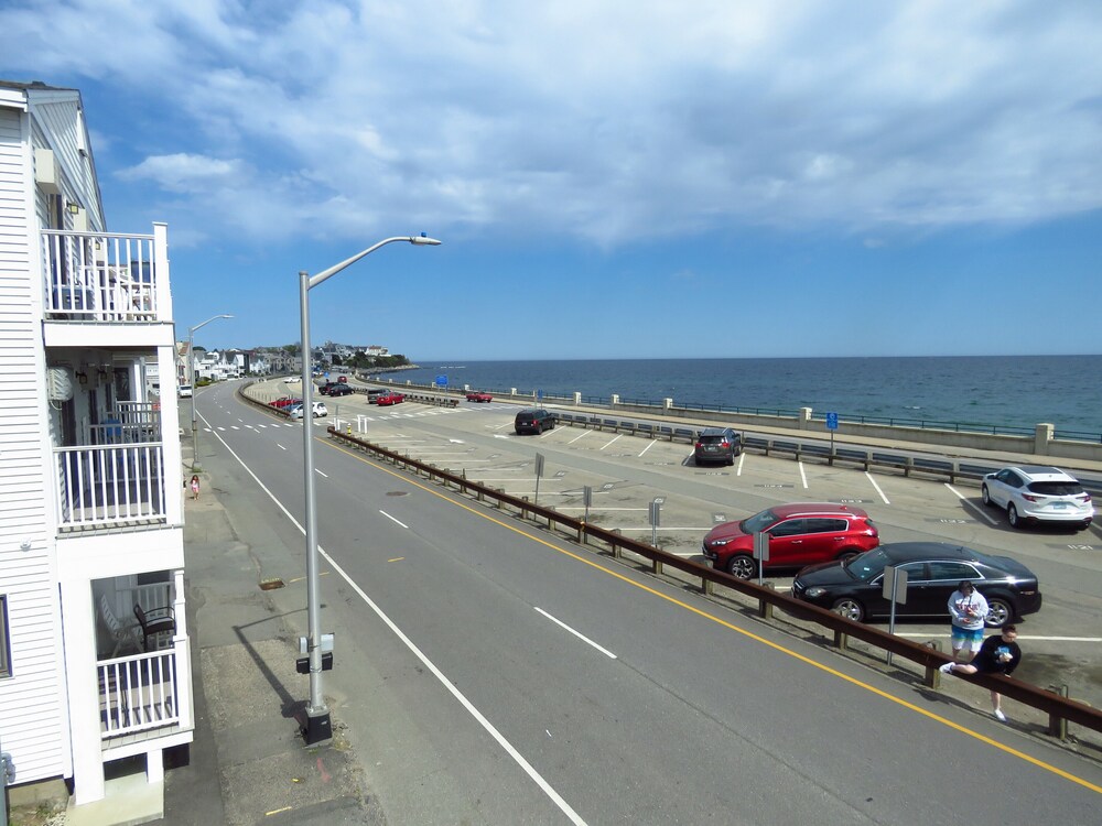 Breakers by the Sea - Property Image 40