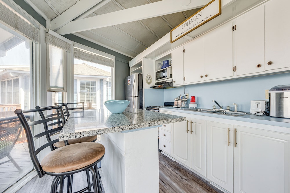Coastal Oasis w/ Marsh Views in North Myrtle Beach