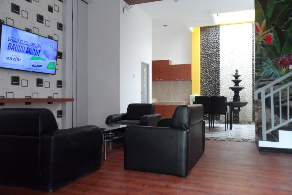 INNCA - Villa Jatidiri Semarang