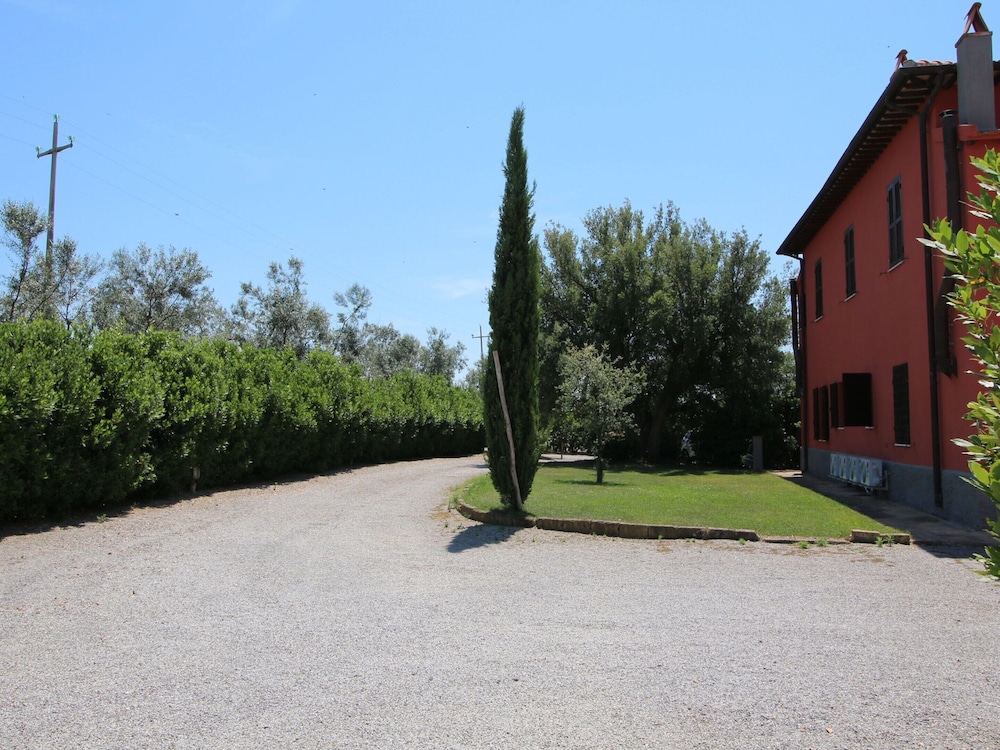 Farmhouse Montalto Near Sandy Beaches view 5